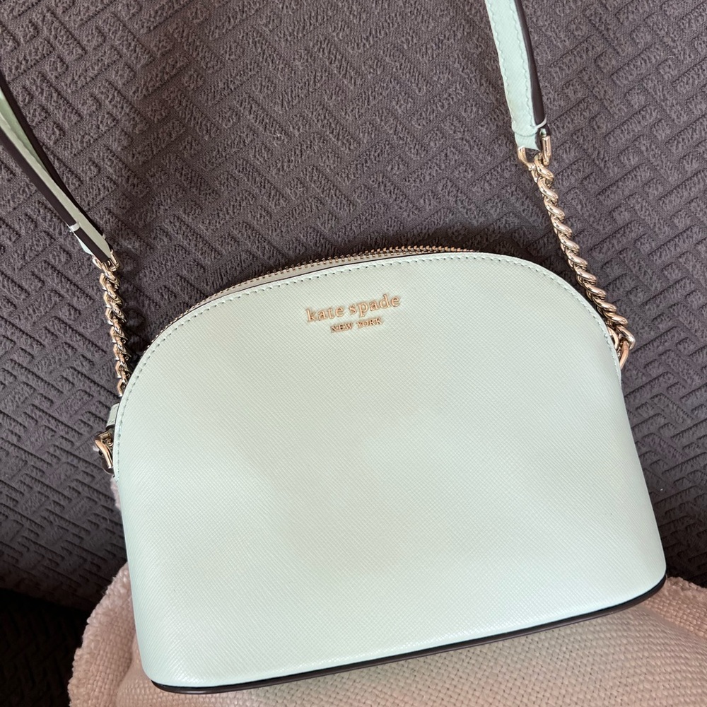 Kate spade x body purse in pastel green